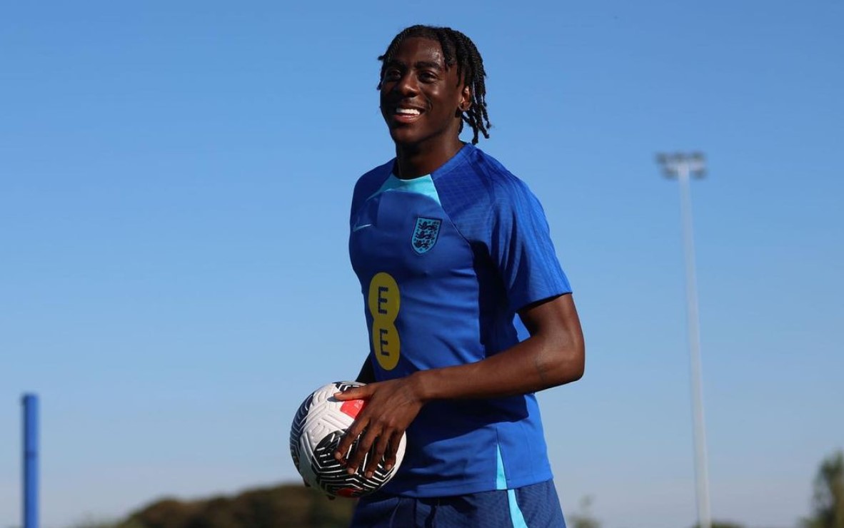 Ditinggal Julien Alvarez, Manchester City Segera Dapatkan Penyerang Muda West Ham Divin Mudaba