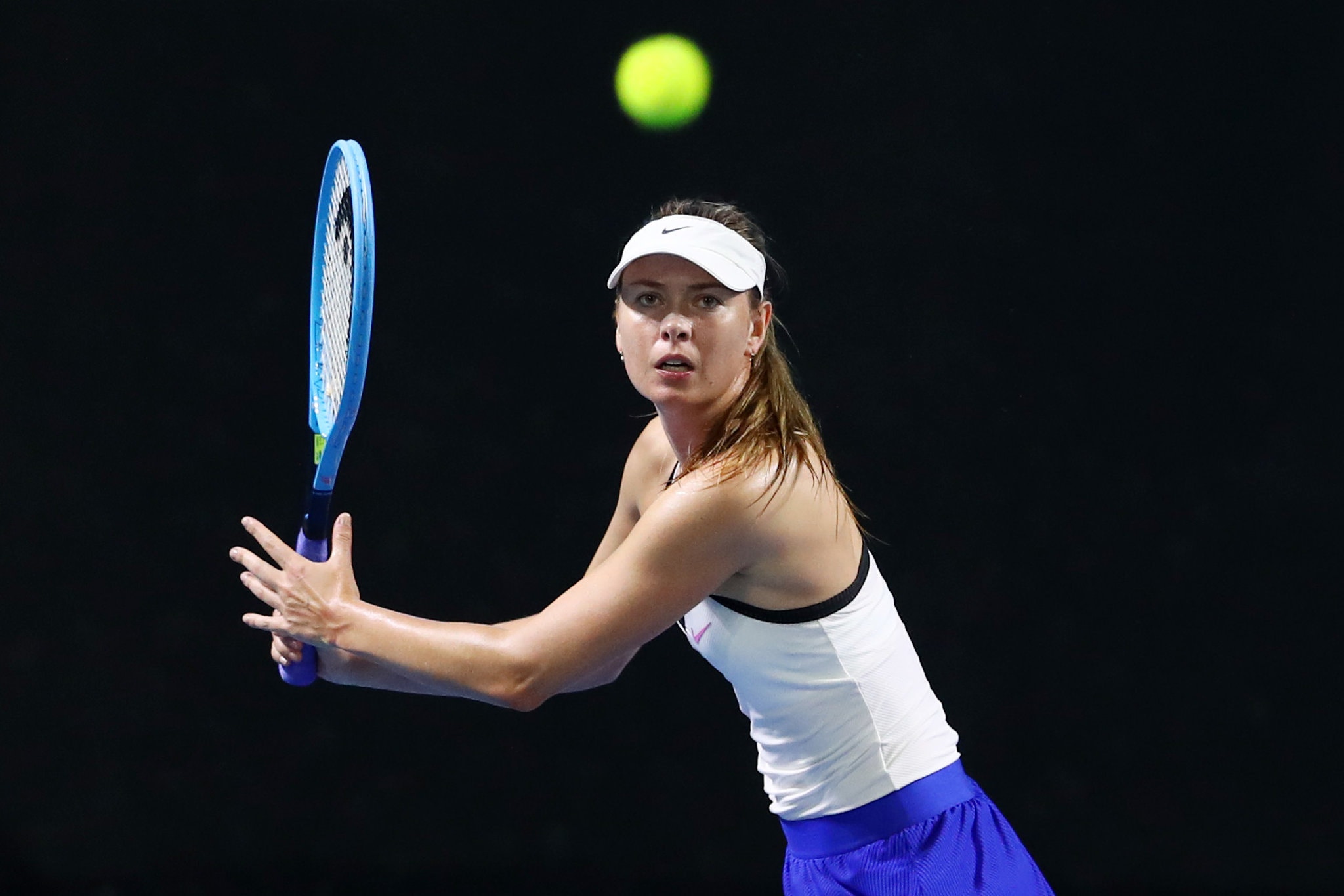 Maria Sharapova Putuskan Gantung Raket