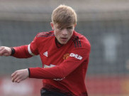 Brandon Williams, Pemuda Lokal Tapaki Jejak Dennis Irwin di Manchester United