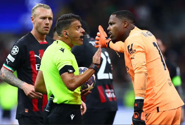 Standar Ganda Wasit Liga Champions di Derby della Madoninna