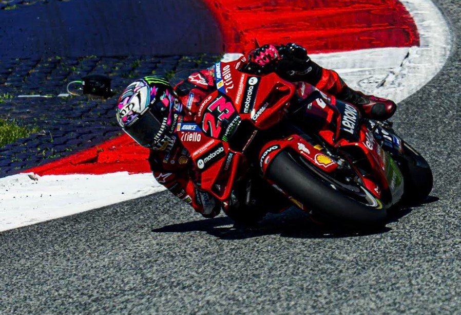 Bekerja di Dua Tim Berbeda, Pelatih Balap Ducati Berjanji Akan Tetap Profesional
