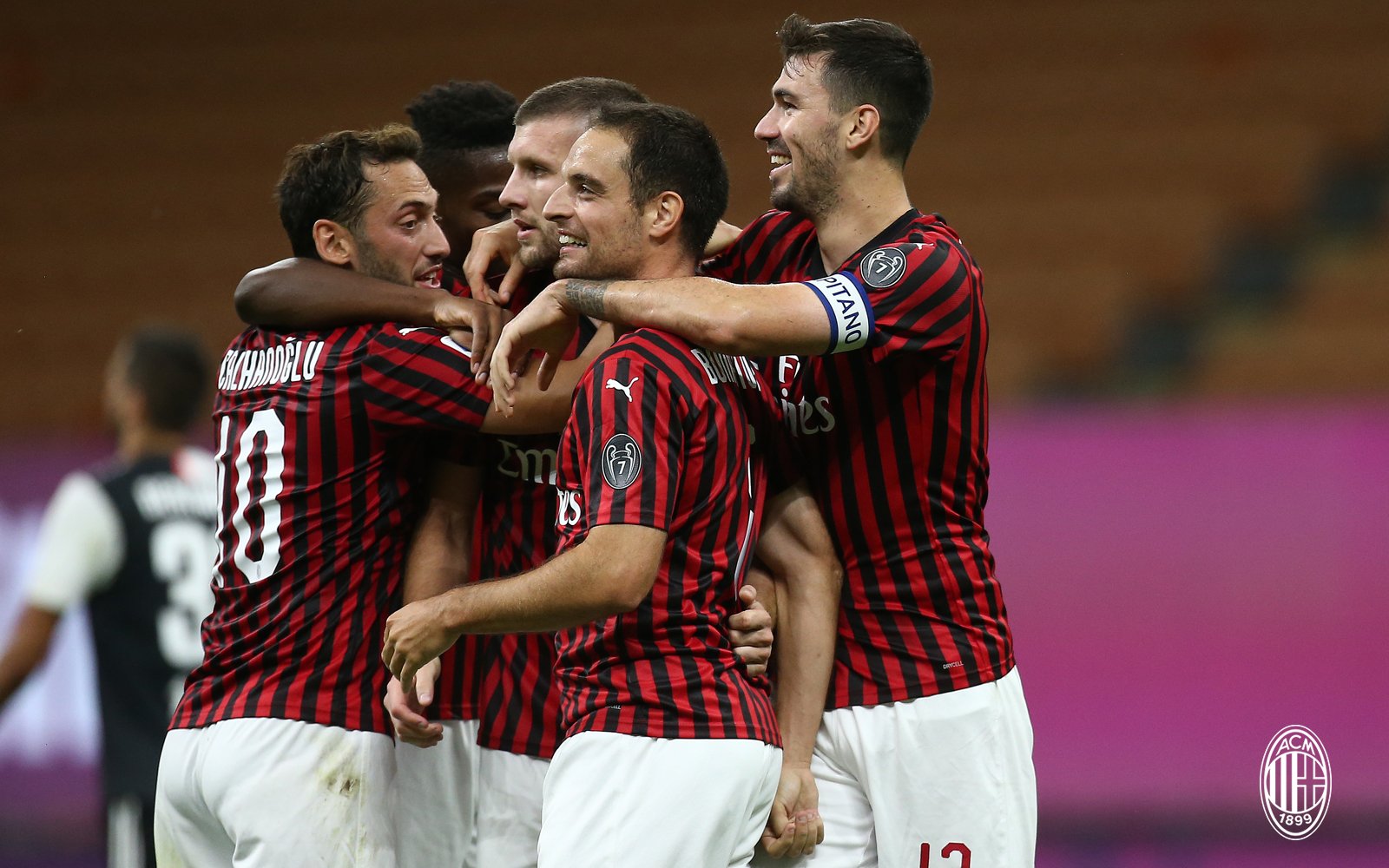 Hasil Pertandingan Liga-liga Eropa: AC Milan Gilas Juventus, Arsenal Ditahan Leicester