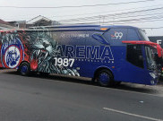 Arema FC Terima Bus yang Dihibahkan Gilang Widya Pramana