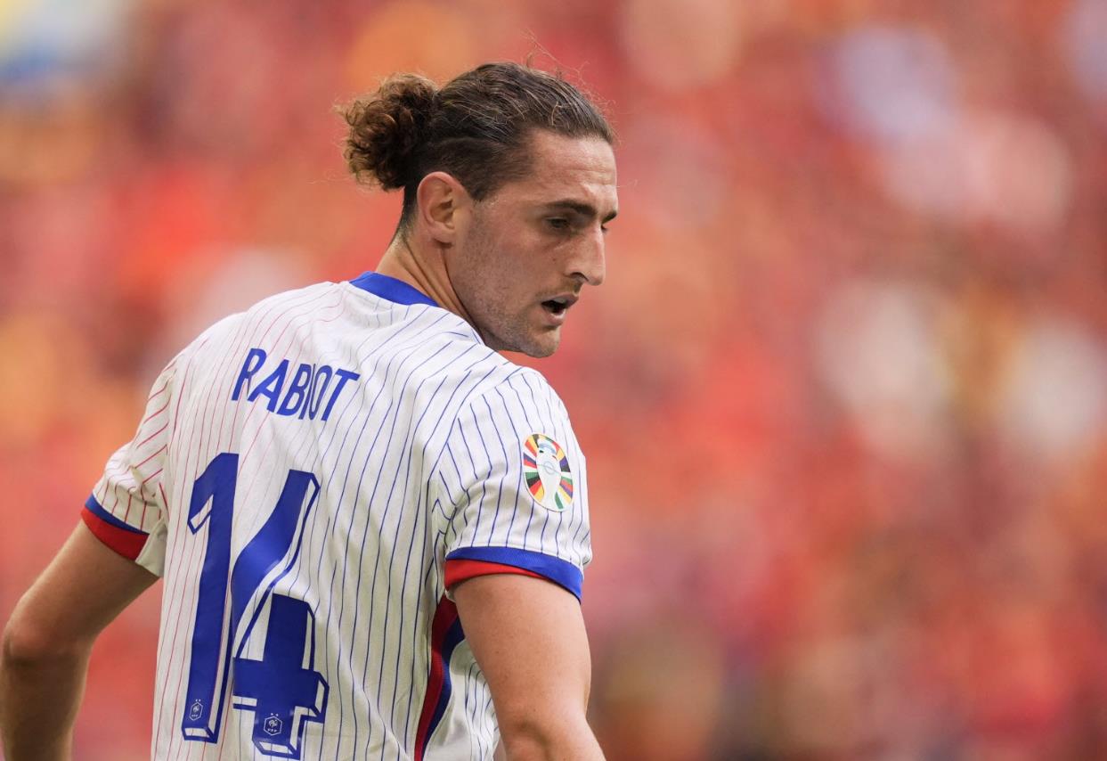 Massimiliano Allegri Datang, Adrien Rabiot Tawarkan Diri Gabung AC Milan
