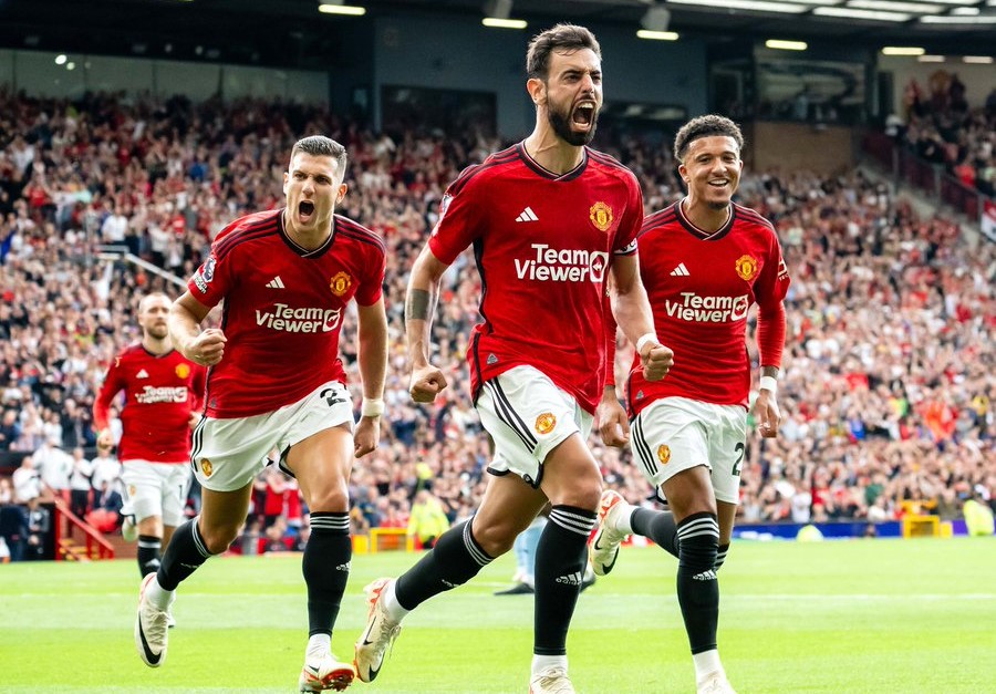 Bahaya Besar di Balik Penjualan Manchester United yang Berlarut-larut