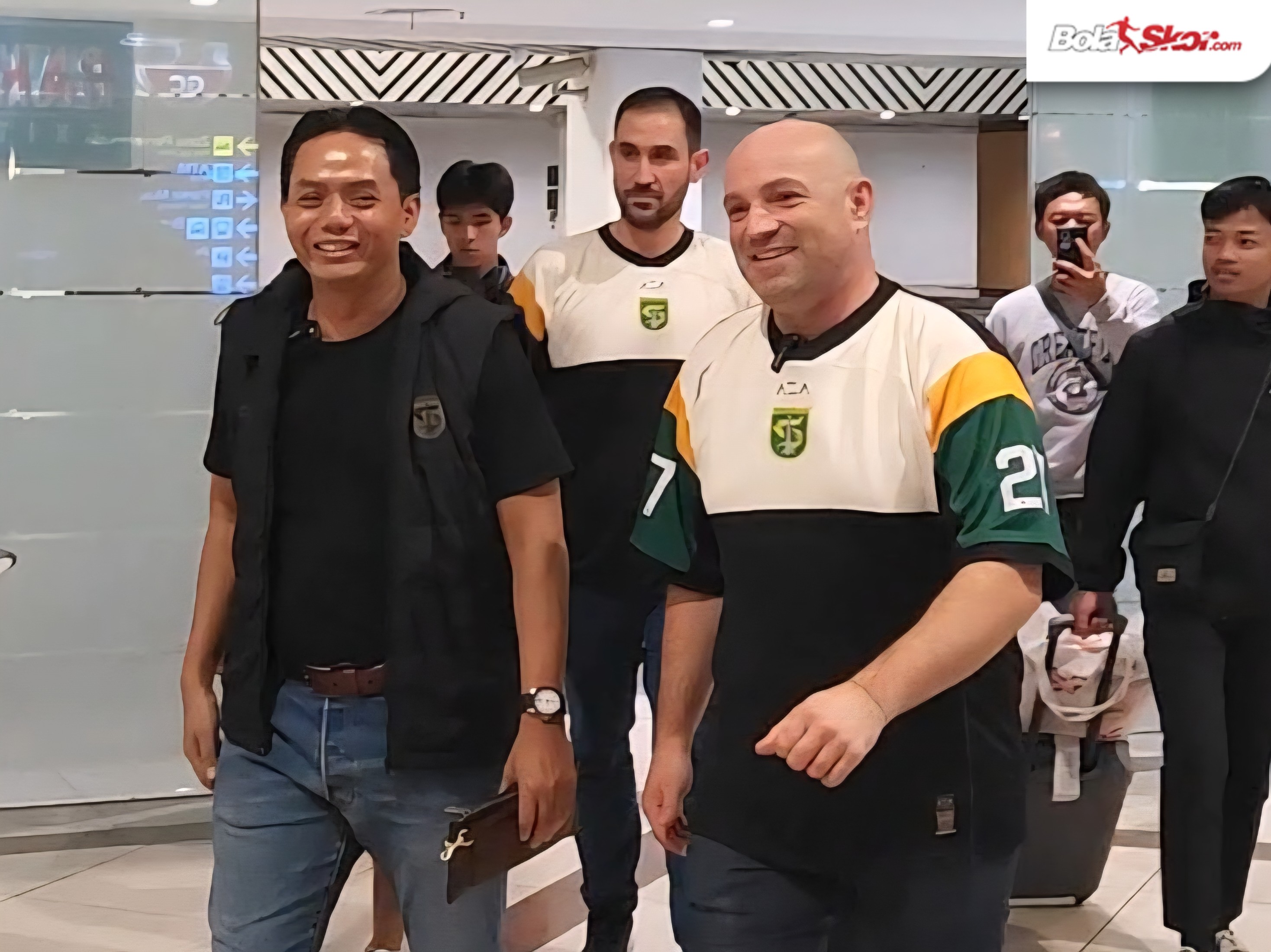 Bernardo Tavares Tak Akan Bajak Pemain PSM, Datangkan Dua Pemain Asing Anyar ke Persebaya