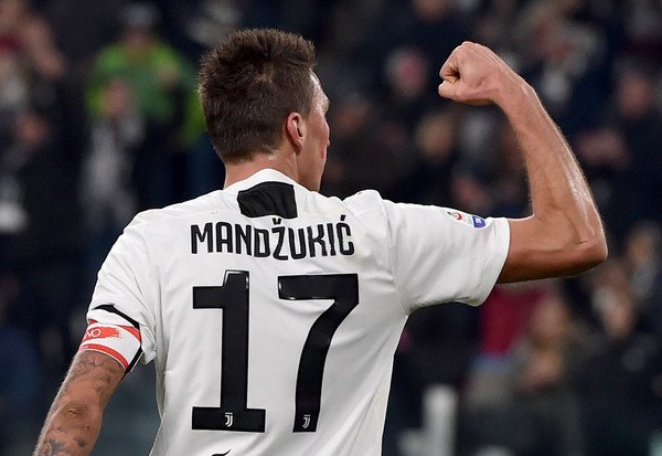 Tinggalkan Juventus, Mario Mandzukic Terlihat di Qatar