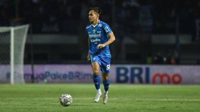 Betapa Bahagianya Andritany Melihat Rezaldi Hehanussa di Persib