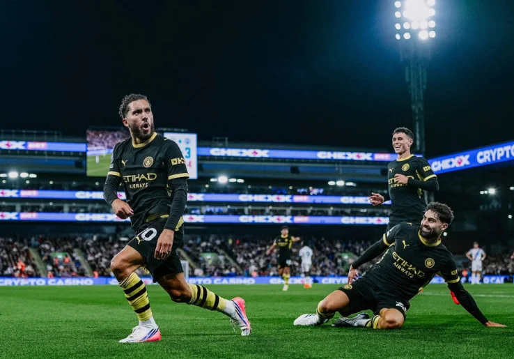 Hasil Pertandingan: Manchester City Pesta Gol, AC Milan Kalahkan Eks Klub Jay Idzes