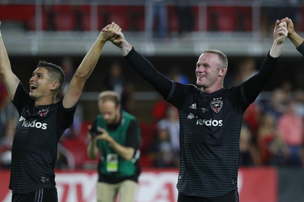 Wayne Rooney Ditangkap Kepolisian Akibat Obat-obatan
