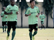 Sembuh Lebih Cepat, Nelson Alom Siap Bela Persebaya Lawan Persipura