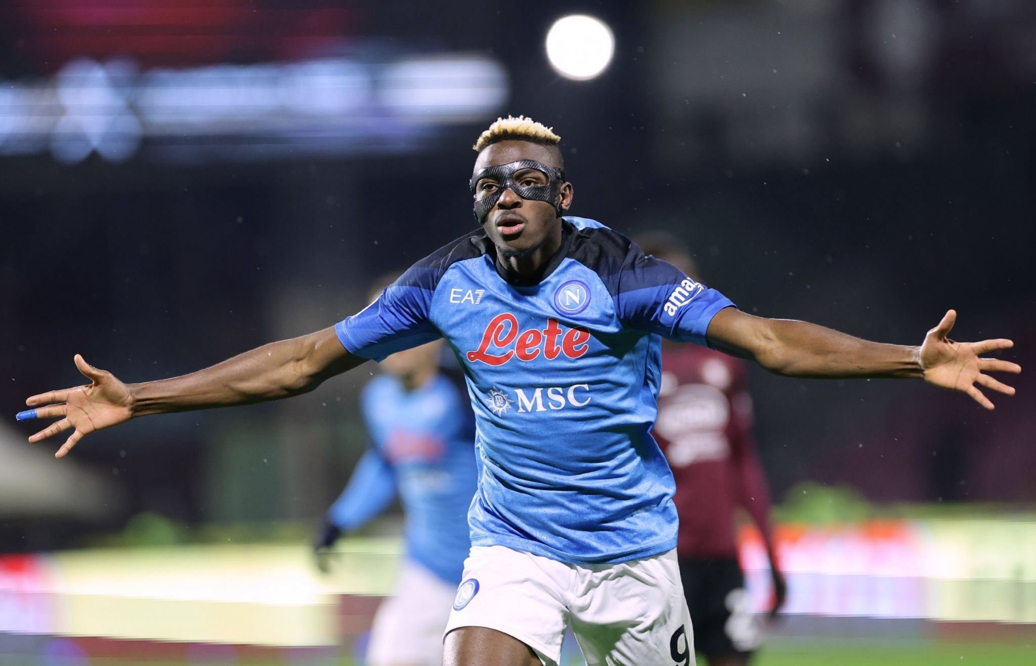 PSG Ikut Berburu Victor Osimhen