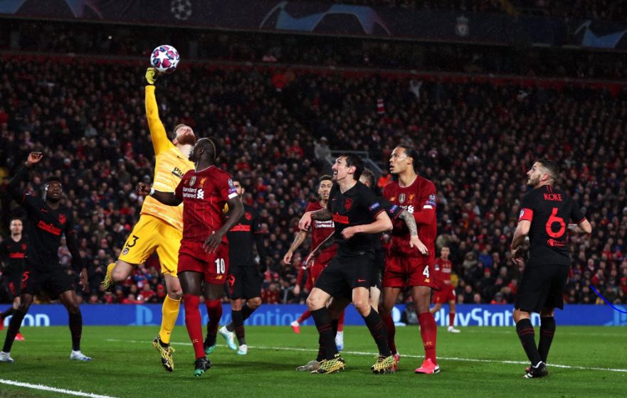 Lakukan 9 Penyelamatan di Anfield, Jan Oblak Dipuji Diego Simeone