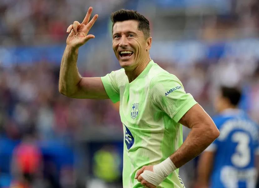 Kebangkitan Karier Robert Lewandowski, Diprediksi Cetak 30 Gol di LaLiga