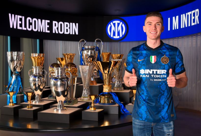 Update Transfer Eropa: Robin Gosens Gabung Inter, Vlahovic ke Juventus