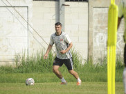 Debut Ondrej Kudela di Persija Jakarta Tertunda