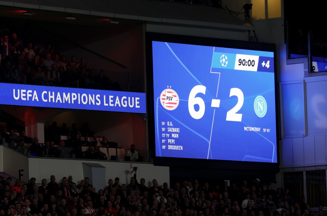 Napoli Dibantai PSV Eindhoven, Antonio Conte Ogah Ubah Taktik