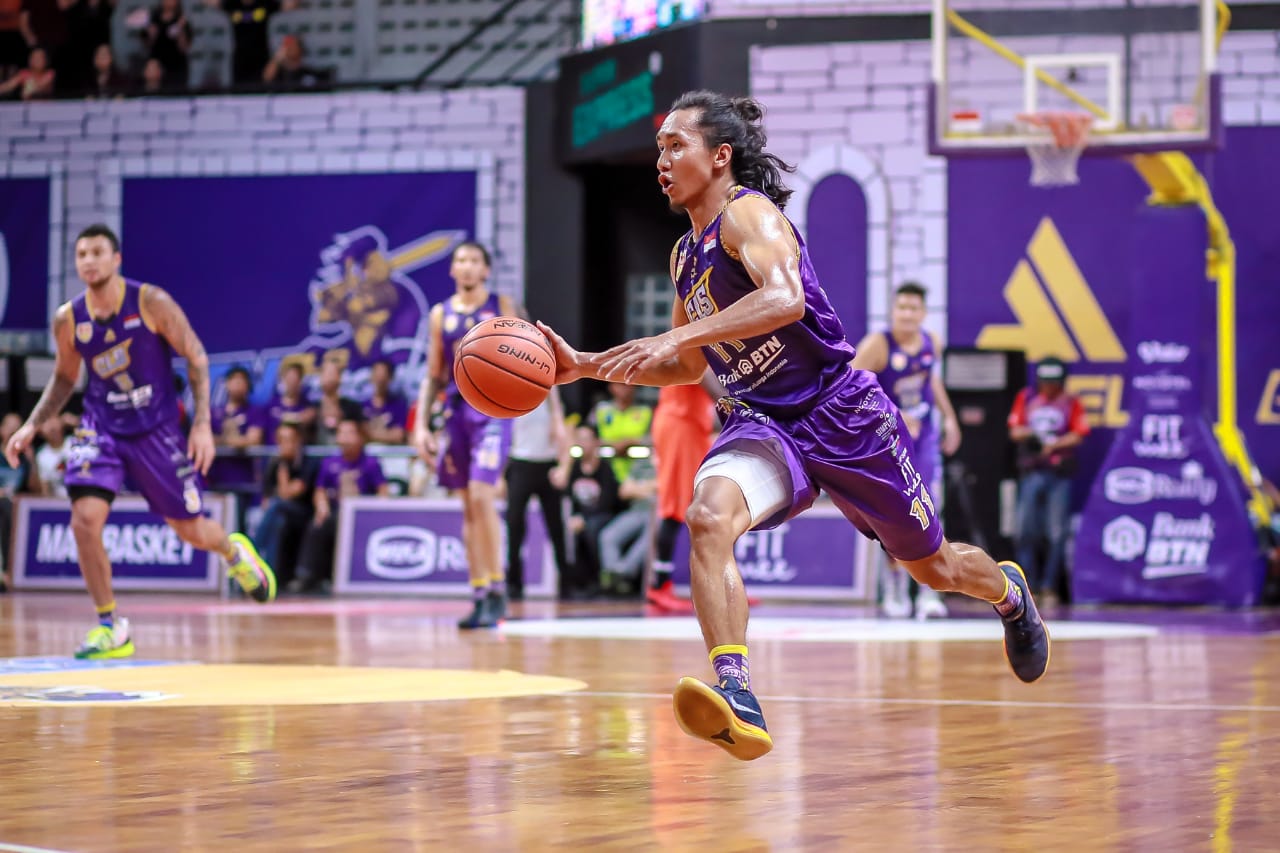 CLS Knights Indonesia Tempatkan Satu Kaki di Final ABL 2018/2019