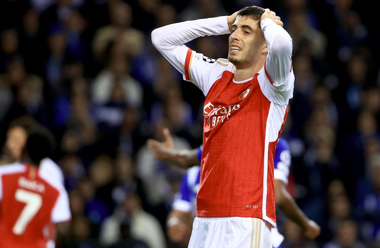 Hasil Liga Champions: Napoli Imbangi Barcelona, Porto Menang Dramatis atas Arsenal
