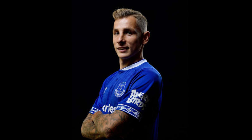 Barcelona Lepas Lucas Digne ke Everton