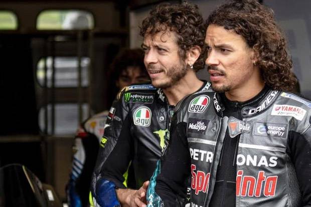 Rossi dan Morbidelli Punya Hubungan Harmonis, Petronas Mau Ambil Untung