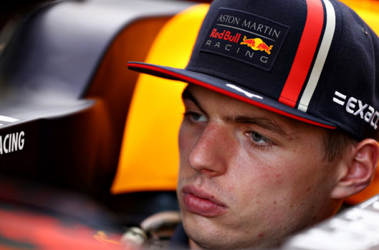 Petinggi Red Bull Anggap Max Verstappen Setara Lewis Hamilton