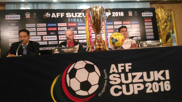 Riedl Keluhkan waktu istirahat menjelang Final Kedua Piala AFF