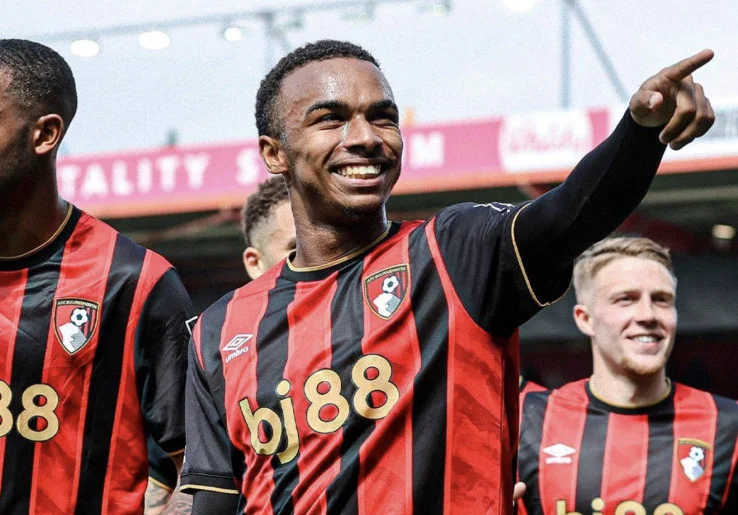 Siapakah Junior Kroupi? Striker Incaran Barcelona jika Gagal Rekrut Julian Alvarez
