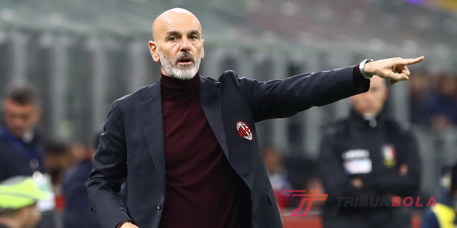 Pelatih Milan Khawatirkan Satu Hal dari Manchester United