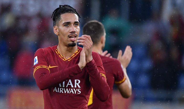 Tampil Apik dengan AS Roma, Chris Smalling Direbutkan Duo Milan