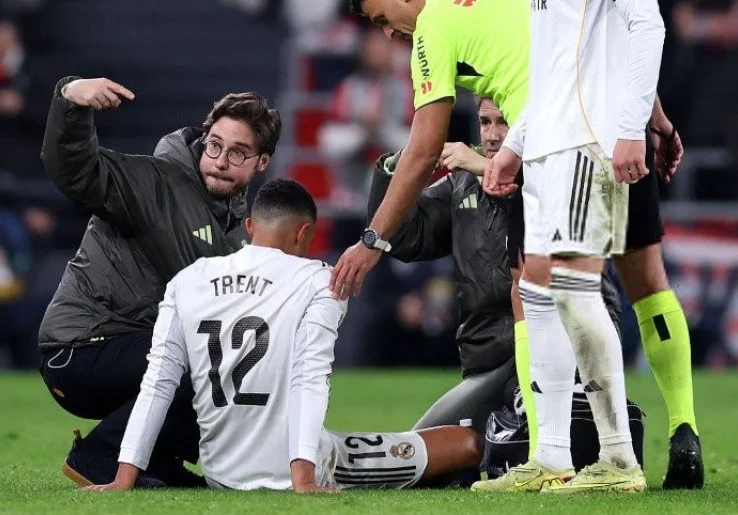 Cedera Trent Alexander-Arnold dan Eduardo Camavinga Bikin Real Madrid Waswas