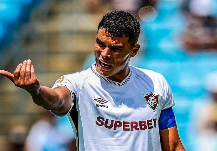 AC Milan Gigit Jari, Thiago Silva Pilih Gabung FC Porto