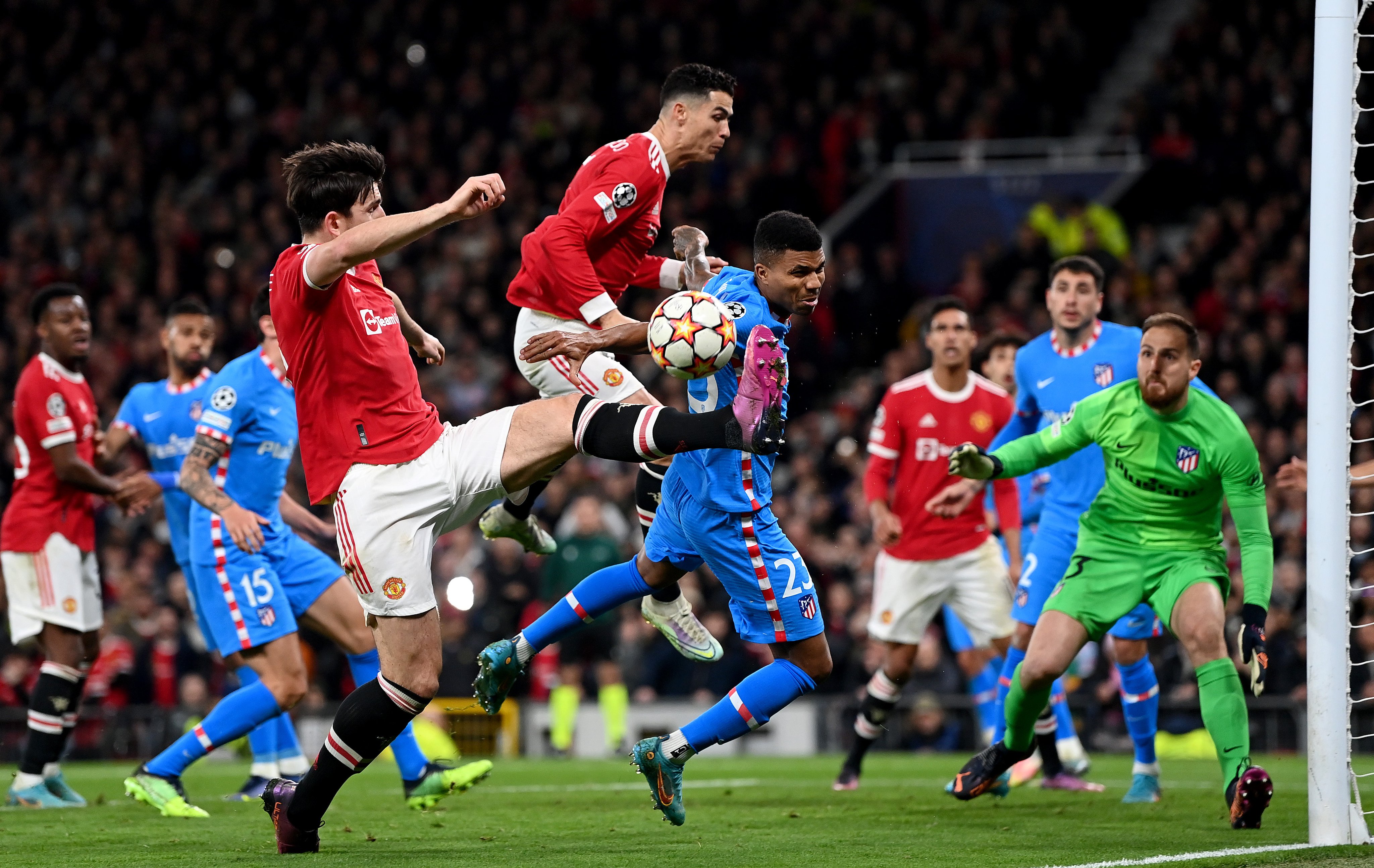 Hasil Liga Champions: Atletico Kubur Mimpi Manchester United, Benfica Bungkam Ajax