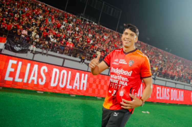 Kembali Dari Timnas Thailand, Elias Dolah Digembleng Bali United ...