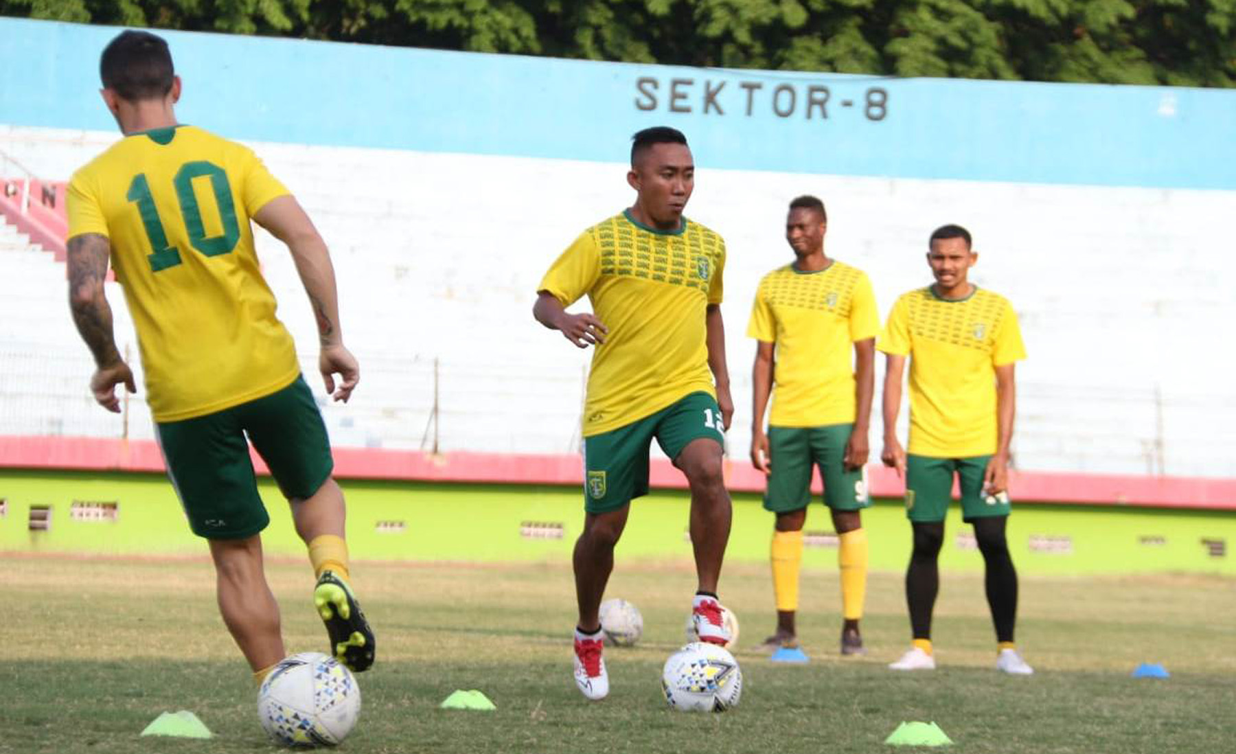 Wawancara Eksklusif Rendi Irwan Saputra: Tentang Persija, dan Keluhan Terhadap Jadwal Liga 1