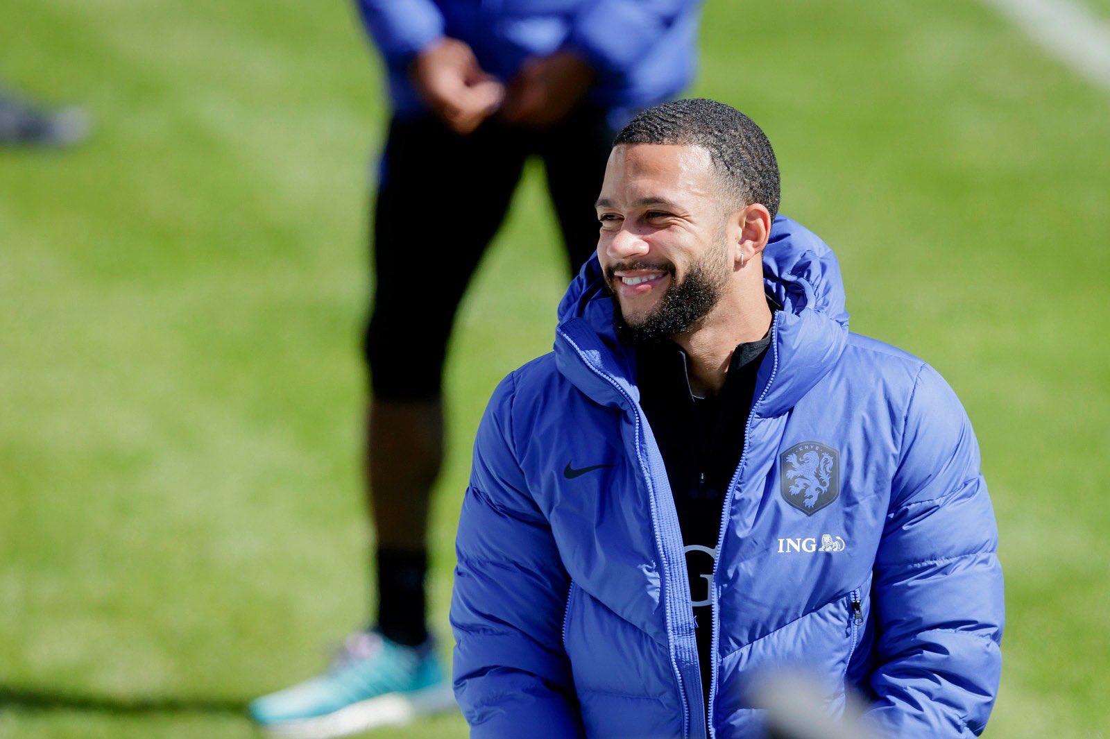 Tawaran Pertama Barcelona untuk Memphis Depay Disetujui Lyon