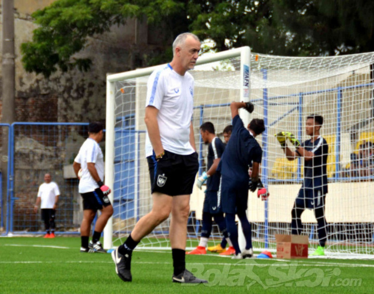 Respons Pelatih PSIS Dragan Djukanovic soal Kepastian Format Lanjutan Liga 1