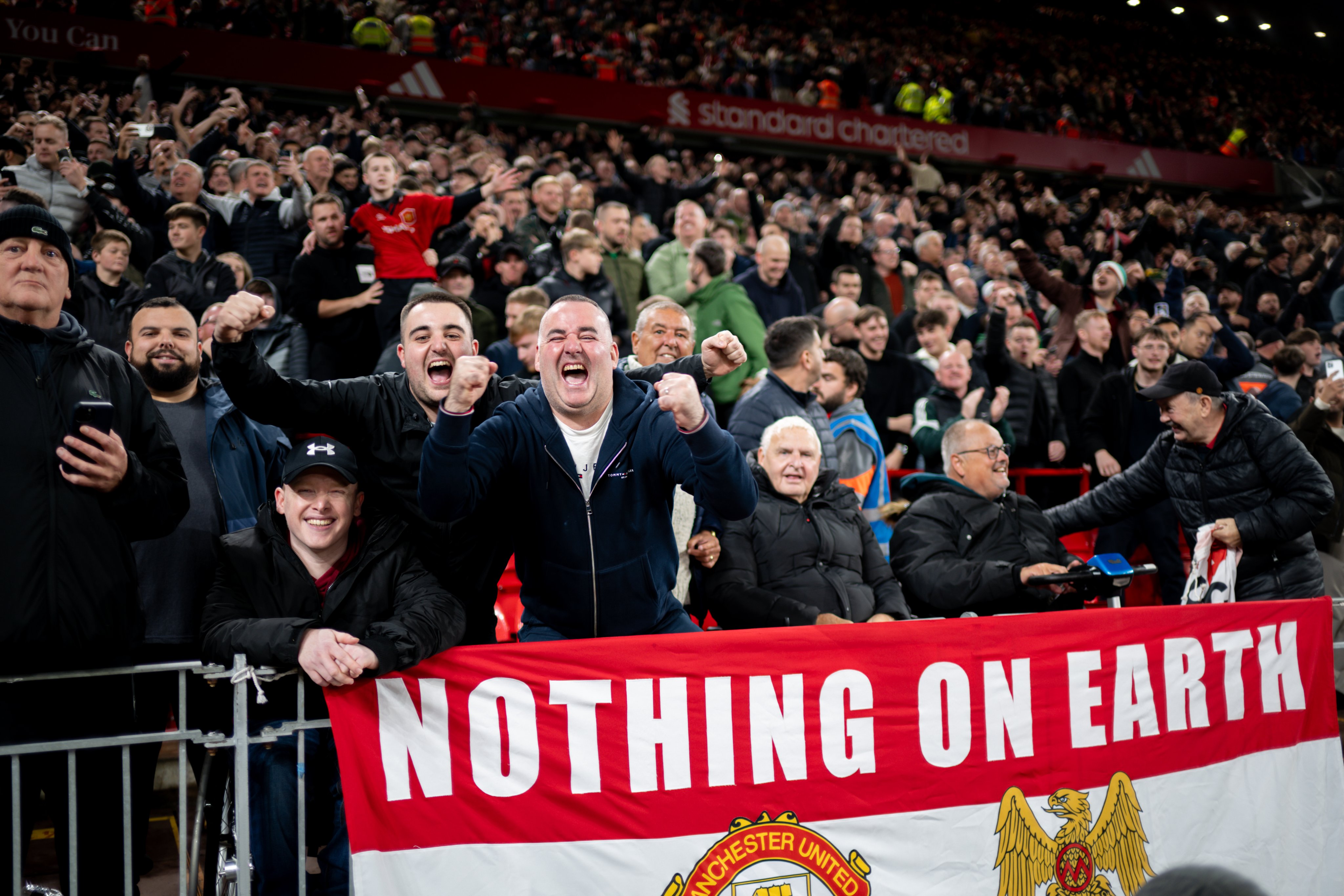 Klasemen Terkini Premier League 2025/2026: Liverpool Semakin Melorot, Manchester United Merangkak Naik