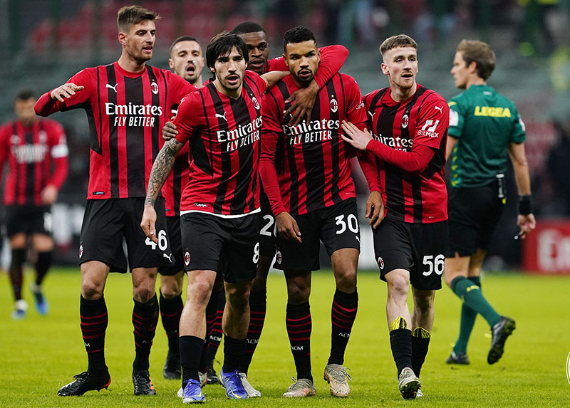 Sinar Pemain Muda di Tengah Krisis AC Milan