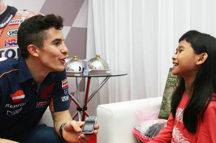 Shaina Salvia, Bocah Indonesia Spesialis Wawancara Pembalap Top MotoGP