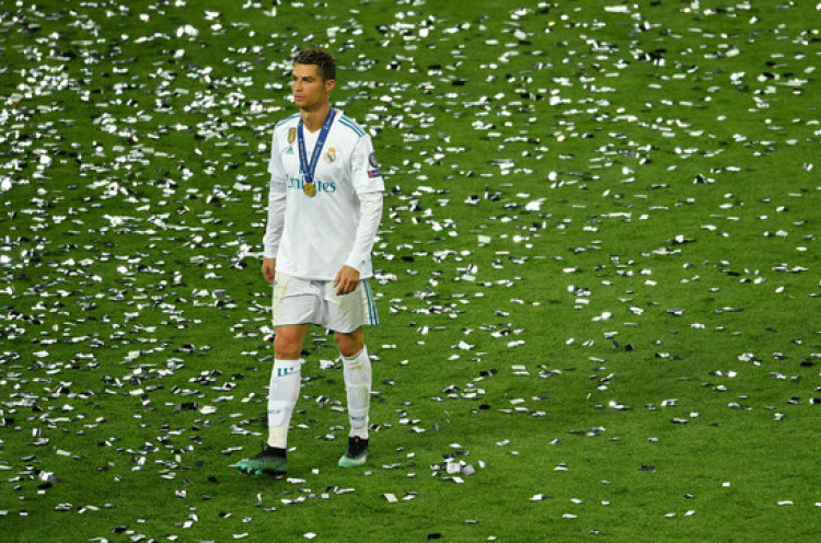 Zinedine Zidane Minta Cristiano Ronaldo Bertahan di Real Madrid
