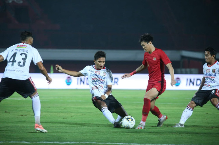 Skor 0-0 Tutup Laga Uji Coba Timnas Indonesia U-23 Kontra Bali United