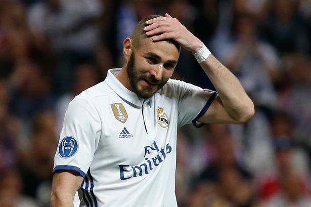 Madrid Ingin Lepas Benzema ke Arsenal