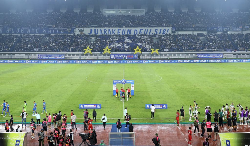7 Fakta Menarik Persib Bandung Juara Liga 1 2024/2025
