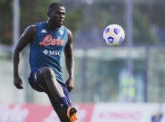 Napoli Ogah Diskon Harga Kalidou Koulibaly kepada Manchester City