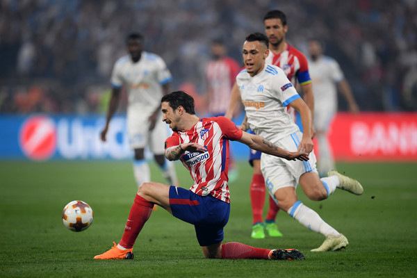 Manchester United Monitor Bek Atletico Madrid