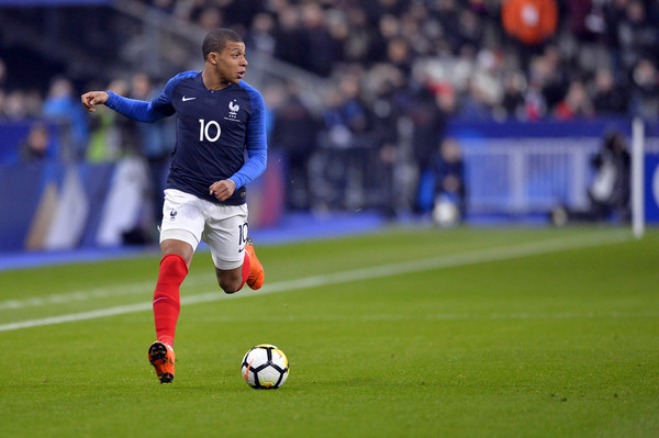 Piala Dunia 2018: Kabar Buruk untuk Timnas Prancis, Mbappe Cedera di Sesi Latihan