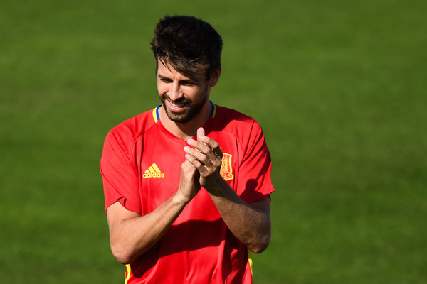 Media Spanyol Ungkap Permintaan Maaf Kepada Pique