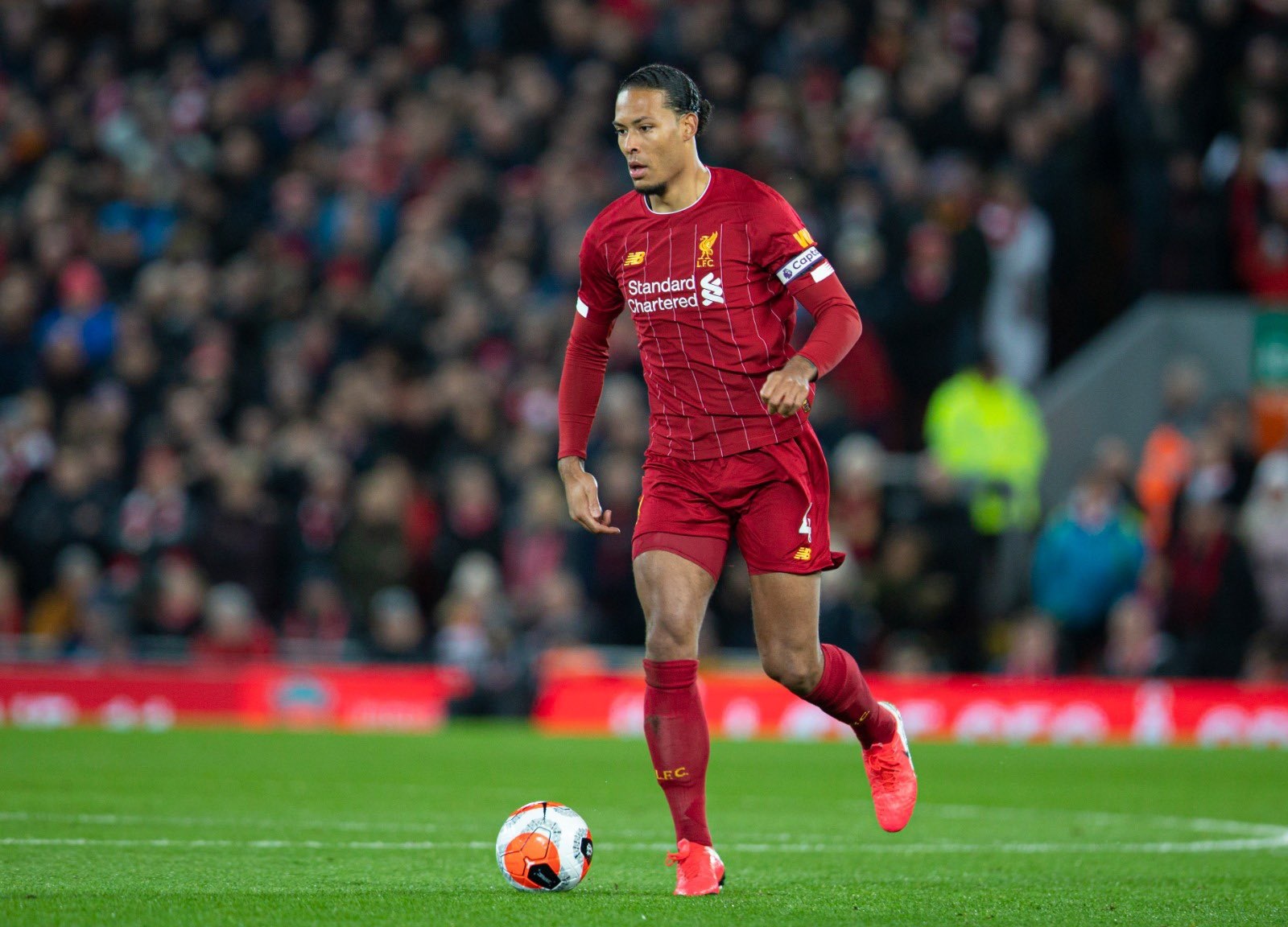 Sergio Ramos Memasuki Usia Senja, Real Madrid Targetkan Virgil van Dijk