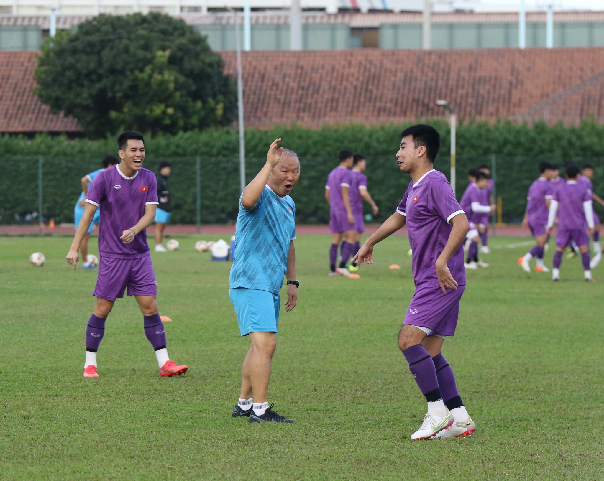 Park Hang-seo Ubah Jadwal demi Intip Langsung Timnas Indonesia dan Malaysia